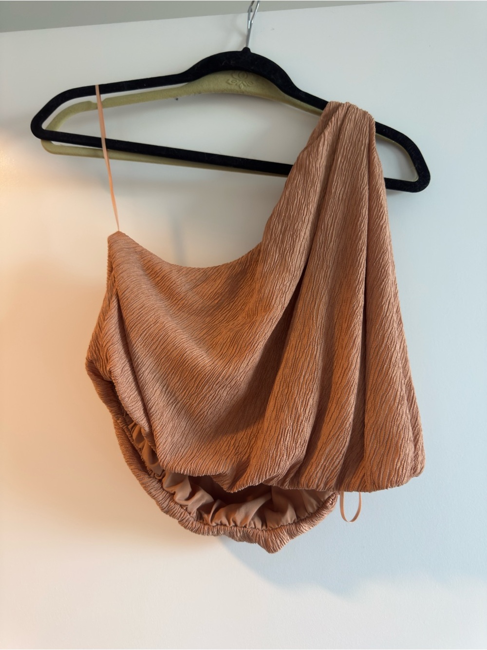 Abercrombie & Fitch One-Shoulder Textured Tank Top in Dusty Rose